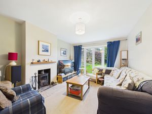 Lounge- click for photo gallery